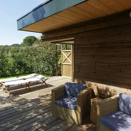Lodge Domaine Mejan *